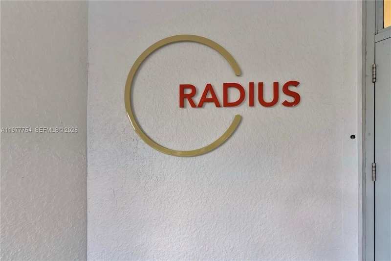 RADIUS CONDO
