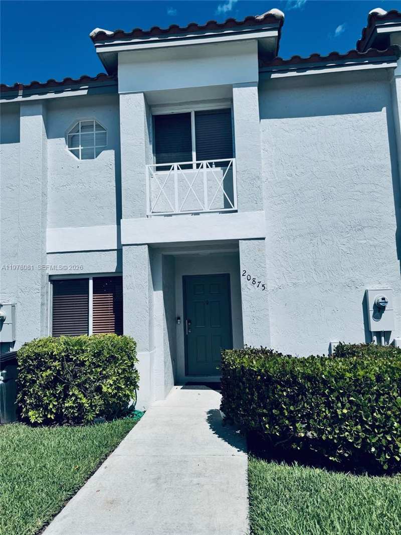 20875 NW 4th St, Pembroke Pines FL 33029