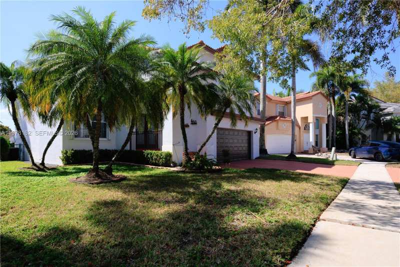 18438 NW 11th St, Pembroke Pines FL 33029