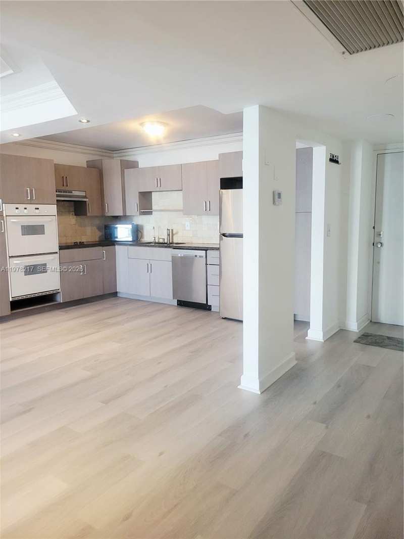 19380 Collins Ave # 1402, Sunny Isles Beach FL 33160
