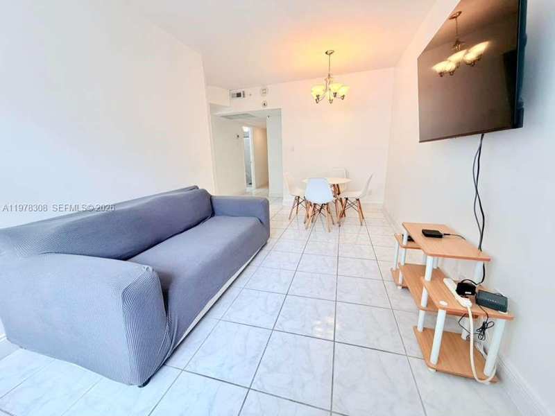 100 Lincoln Rd # 524, Miami Beach FL 33139