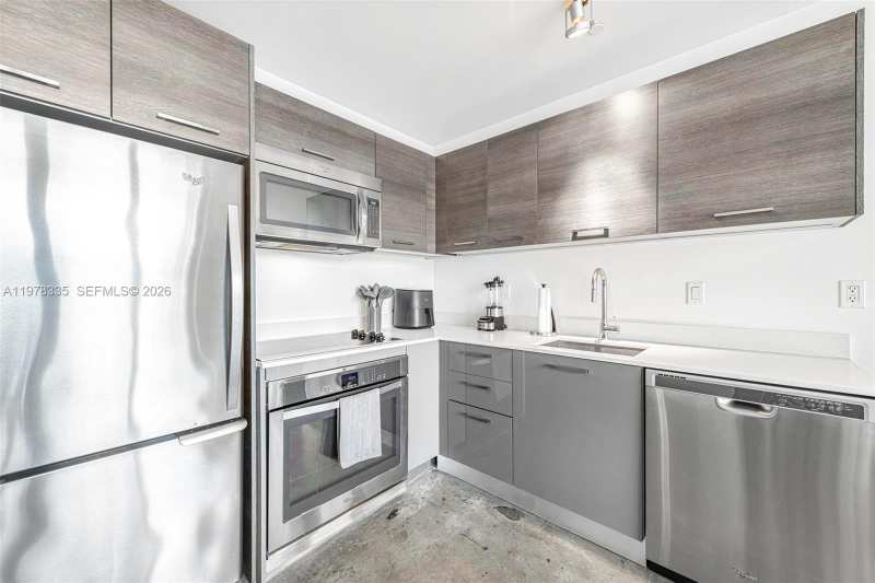 151 SE 1st St # 2409, Miami FL 33131