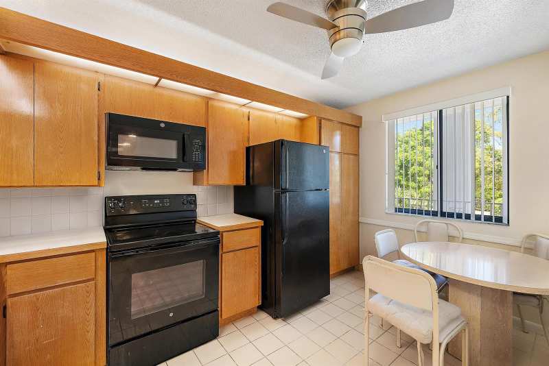 2761 Village Boulevard # 303, West Palm Beach FL 33409