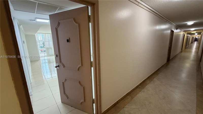 200 172nd St # 304, Sunny Isles Beach FL 33160