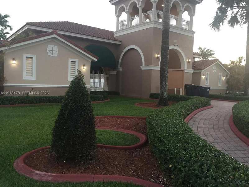 13849 SW 275th Ter, Homestead FL 33032