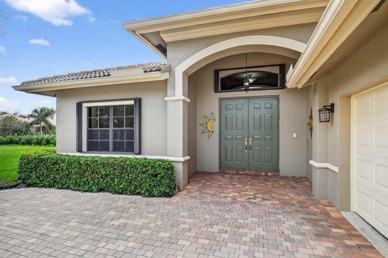 8046 Via Grande, Boynton Beach FL 33437