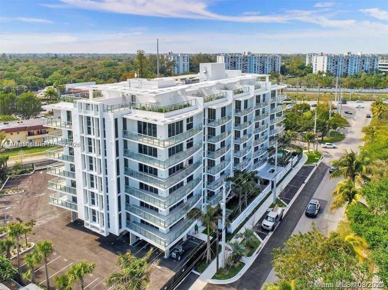 13800 Highland Dr # 403, North Miami Beach FL 33181