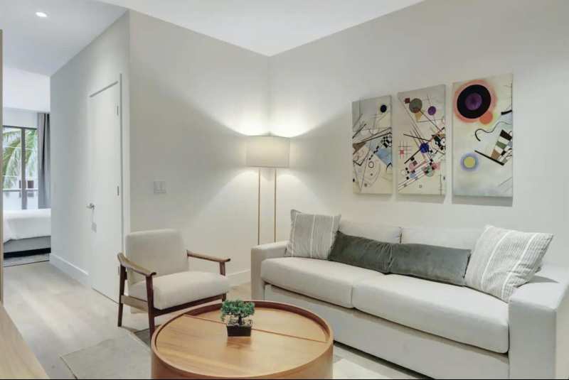 229 SW 9th Street # 201, Miami FL 33130