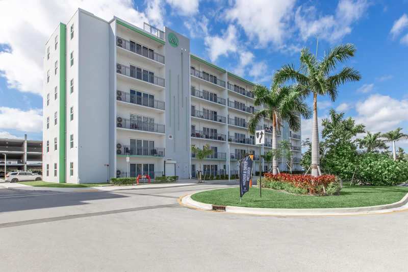 25885 S Dixie Highway, Homestead FL 33032