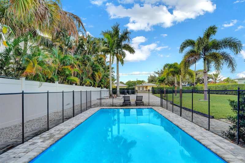 311 SE 3rd Avenue, Delray Beach FL 33483