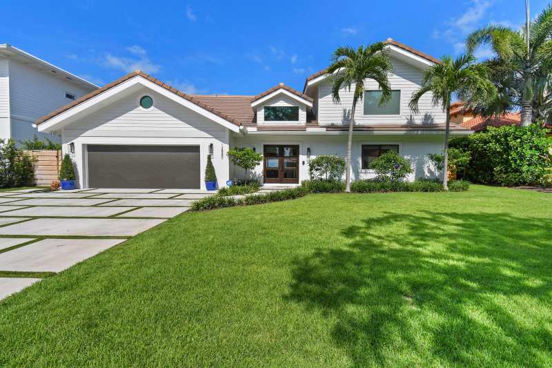 12880 S Shore Drive, Palm Beach Gardens FL 33410
