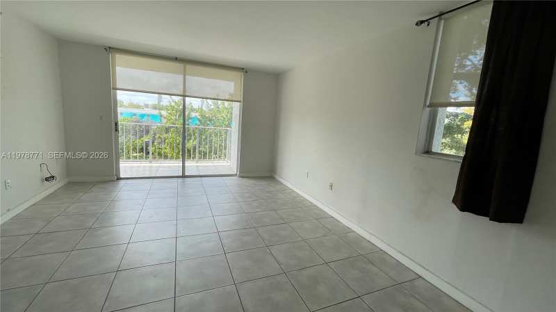 650 NE 64th St # G309, Miami FL 33138