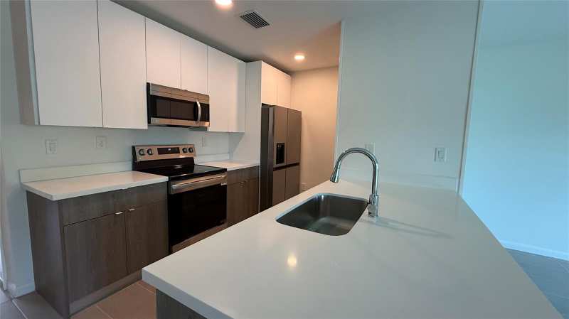 2526 Pierce Street # 4, Hollywood FL 33020