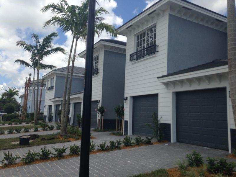 3566 NW 13th St, Lauderhill FL 33311