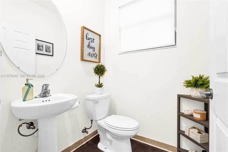 3321 W 105th Pl, Hialeah FL 33018