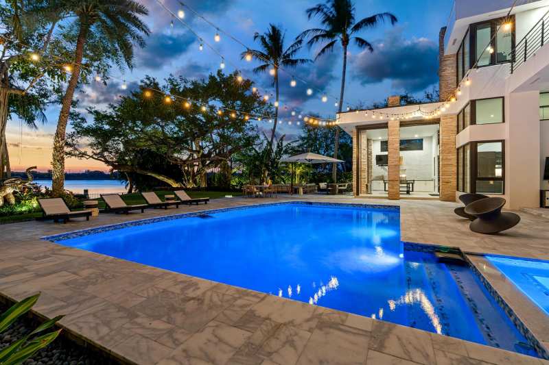 1080 Lake Drive, Delray Beach FL 33444