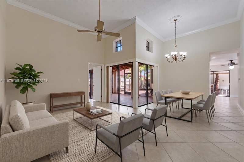 536 SW 88th Ct, Miami FL 33174