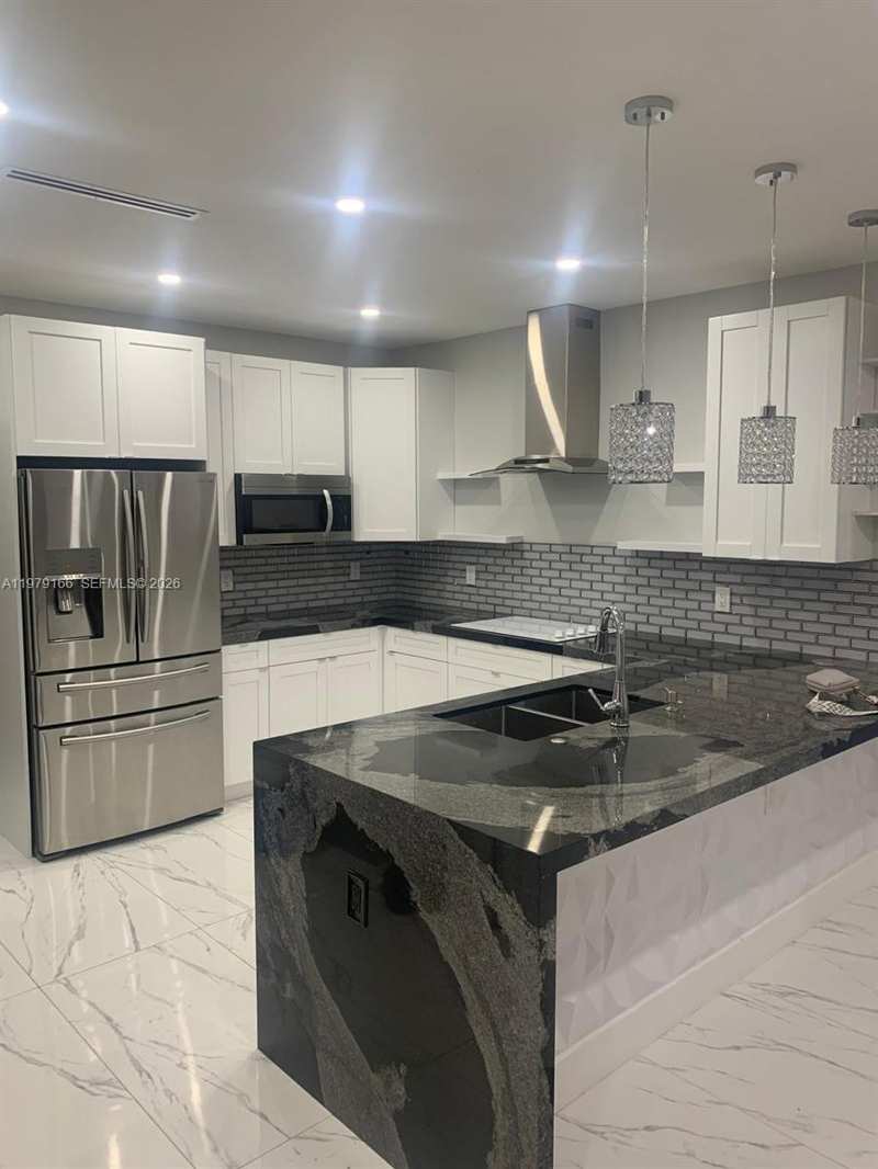 1720 NW 110th Ter, Miami FL 33167