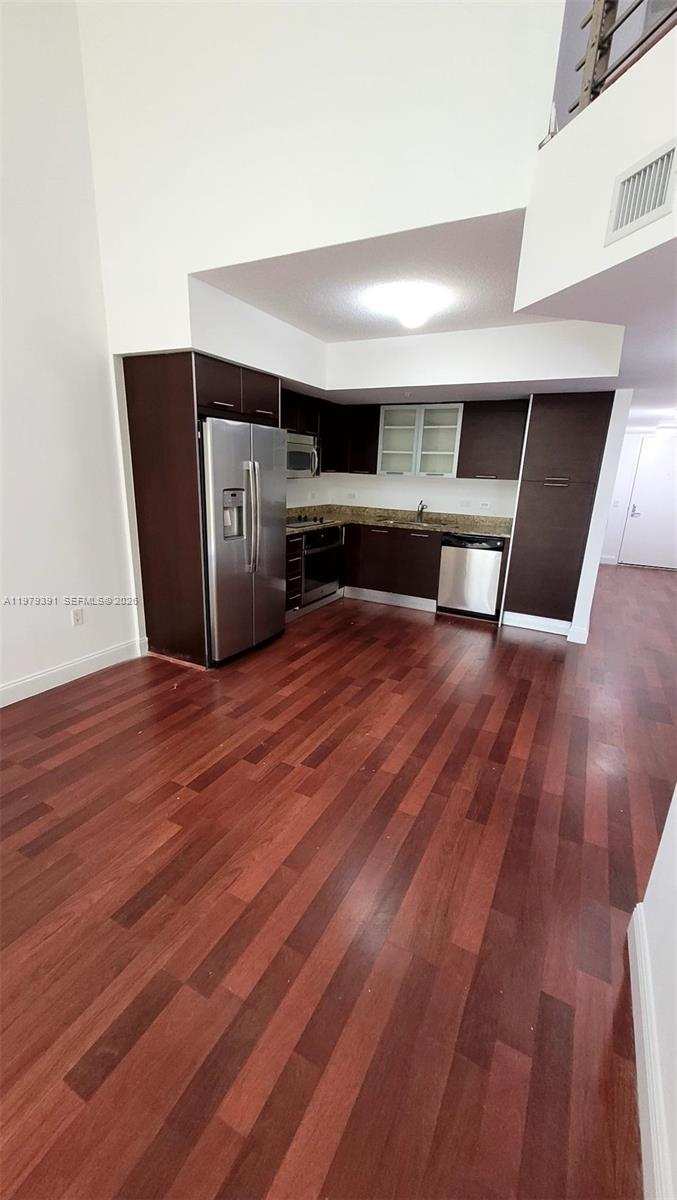 41 SE 5th St # 709, Miami FL 33131