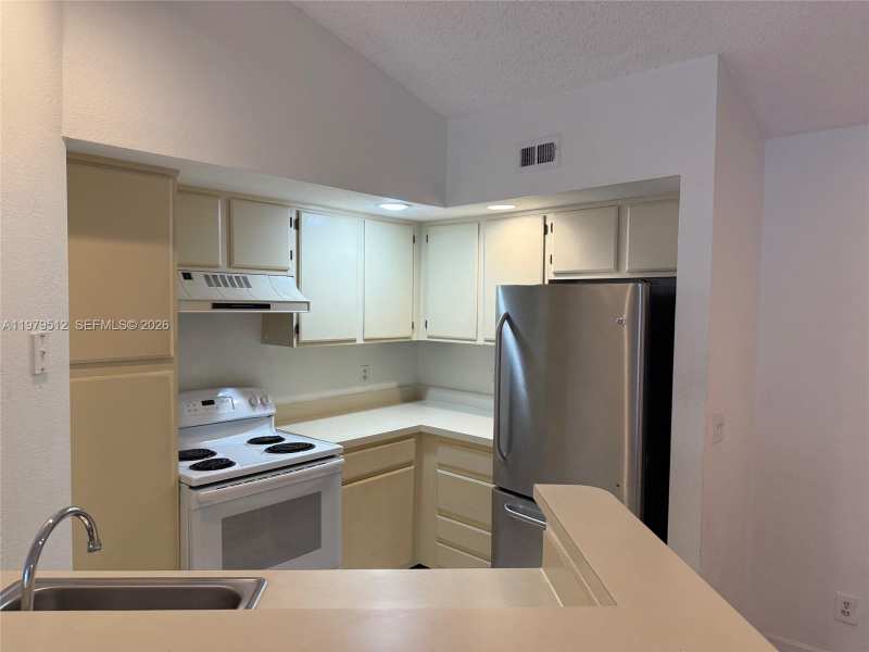 13090 Vista Isles Dr. # 126, Sunrise FL 33325