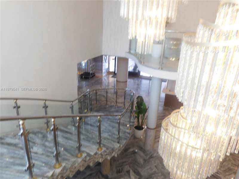 5401 Collins Ave # 526, Miami Beach FL 33140