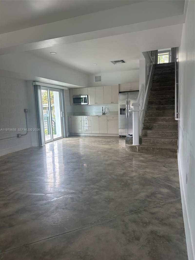 3300 NW 19th Ave # 2, Miami FL 33142