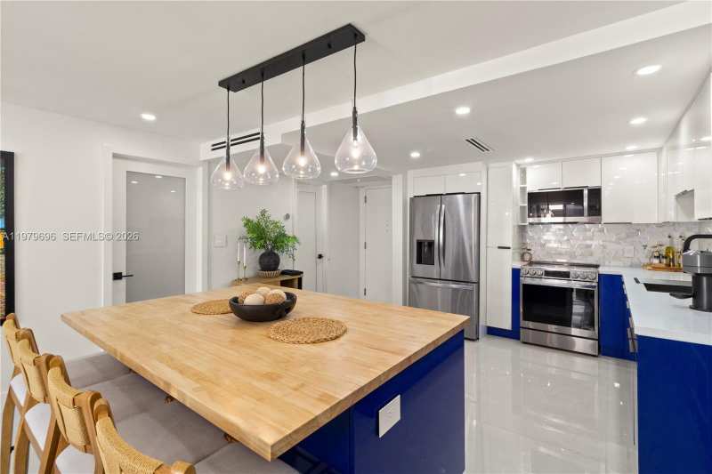 5701 Collins Ave # 1619, Miami Beach FL 33140