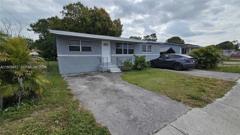 374 NW 31st Ave, Fort Lauderdale FL 33311