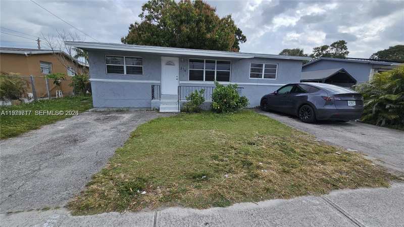 374 NW 31st Ave, Fort Lauderdale FL 33311
