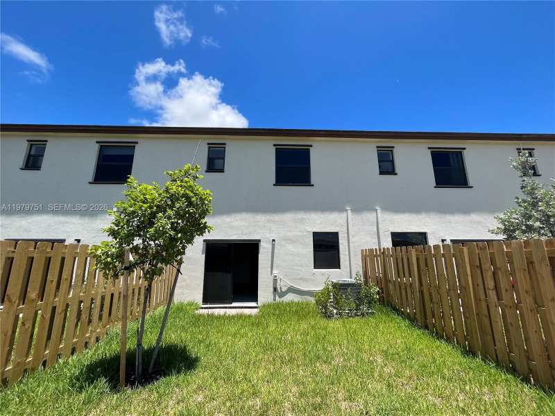 9960 SW 228th Ter, Miami FL 33190