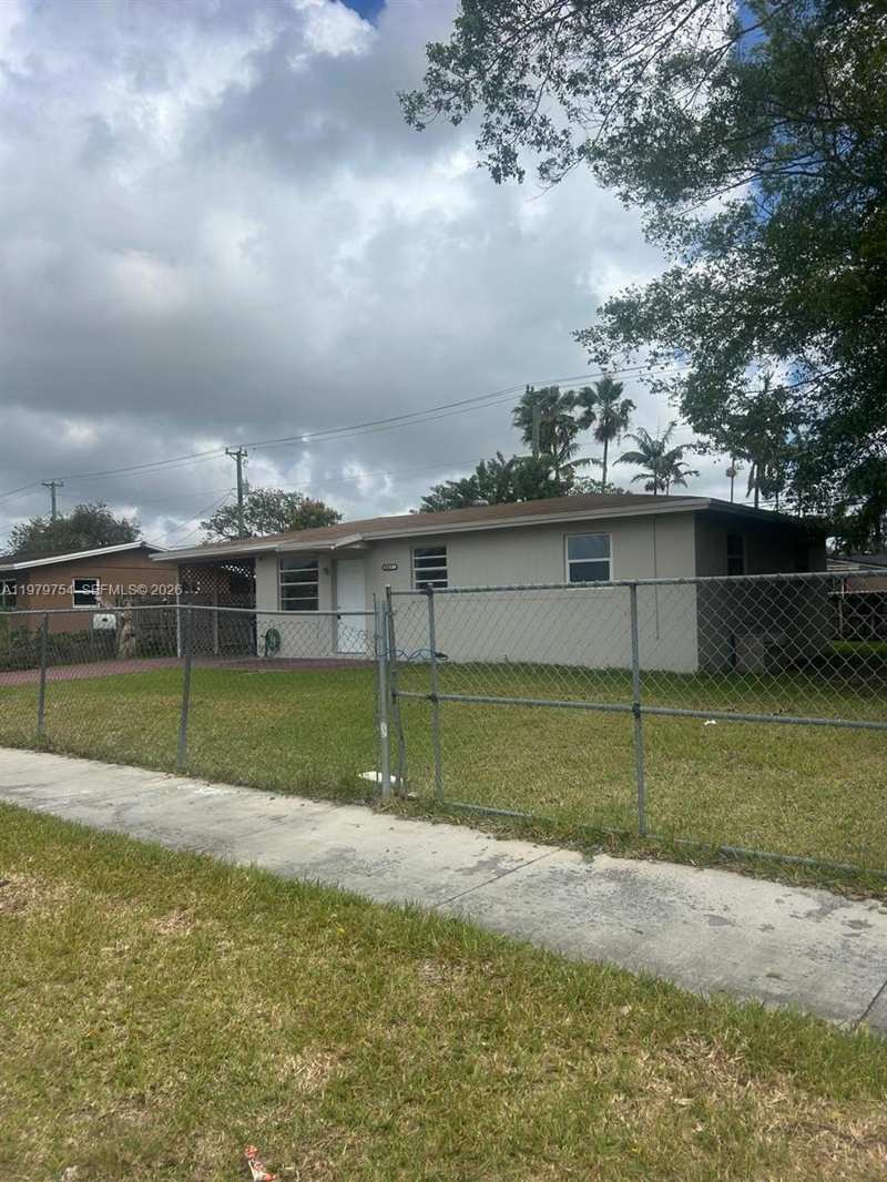 28511 SW 147th Ave, Homestead FL 33033