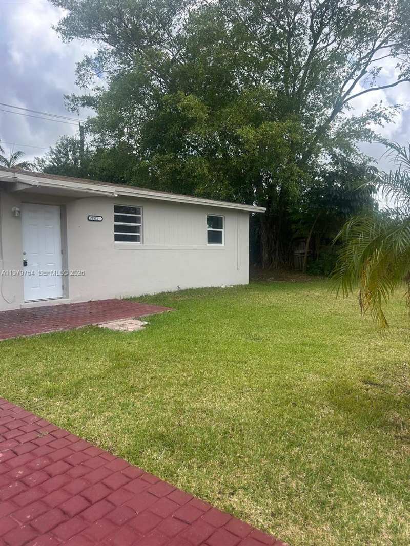 28511 SW 147th Ave, Homestead FL 33033
