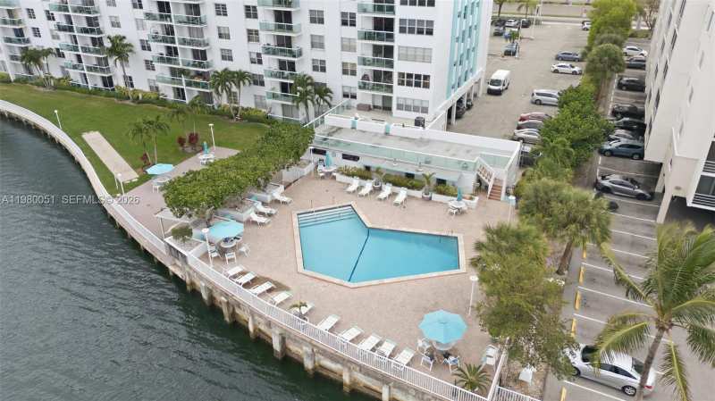 2841 NE 163rd St # 802, North Miami Beach FL 33160
