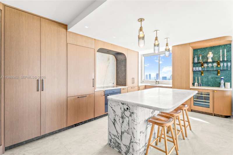 1330 West Ave # 3102, Miami Beach FL 33139