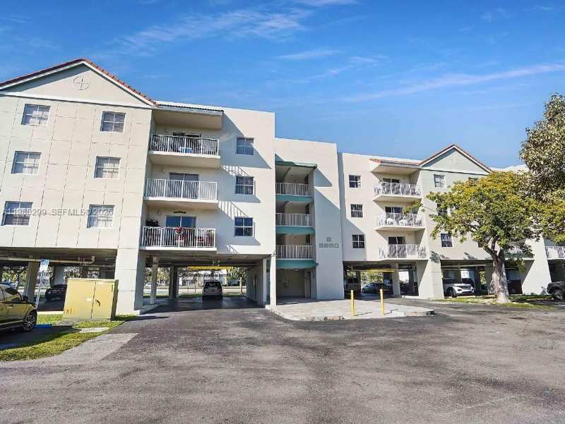 8260 SW 210th St # 302, Cutler Bay FL 33189