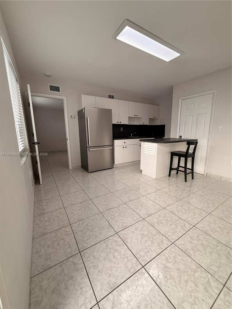 3666 SW 24th Ter # R, Miami FL 33145