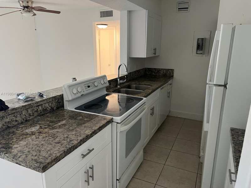 4435 Treehouse Ln # H, Tamarac FL 33319