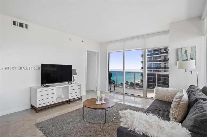 1830 S Ocean Dr # 1406, Hallandale Beach FL 33009