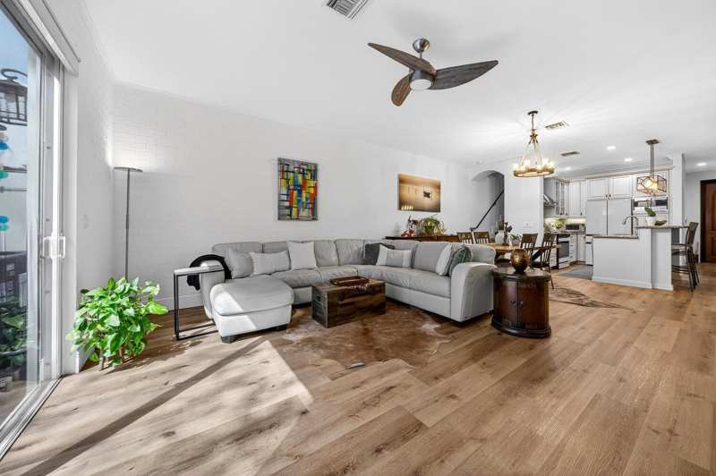 1942 NE 32nd Street, Lighthouse Point FL 33064