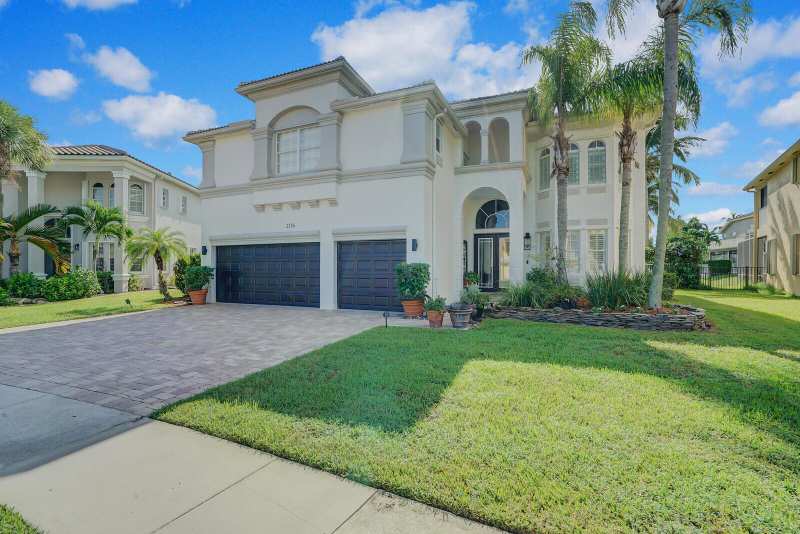 2176 Bellcrest Circle, Royal Palm Beach FL 33411
