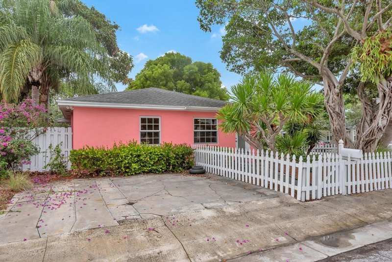 802 N J Street, FL 33460