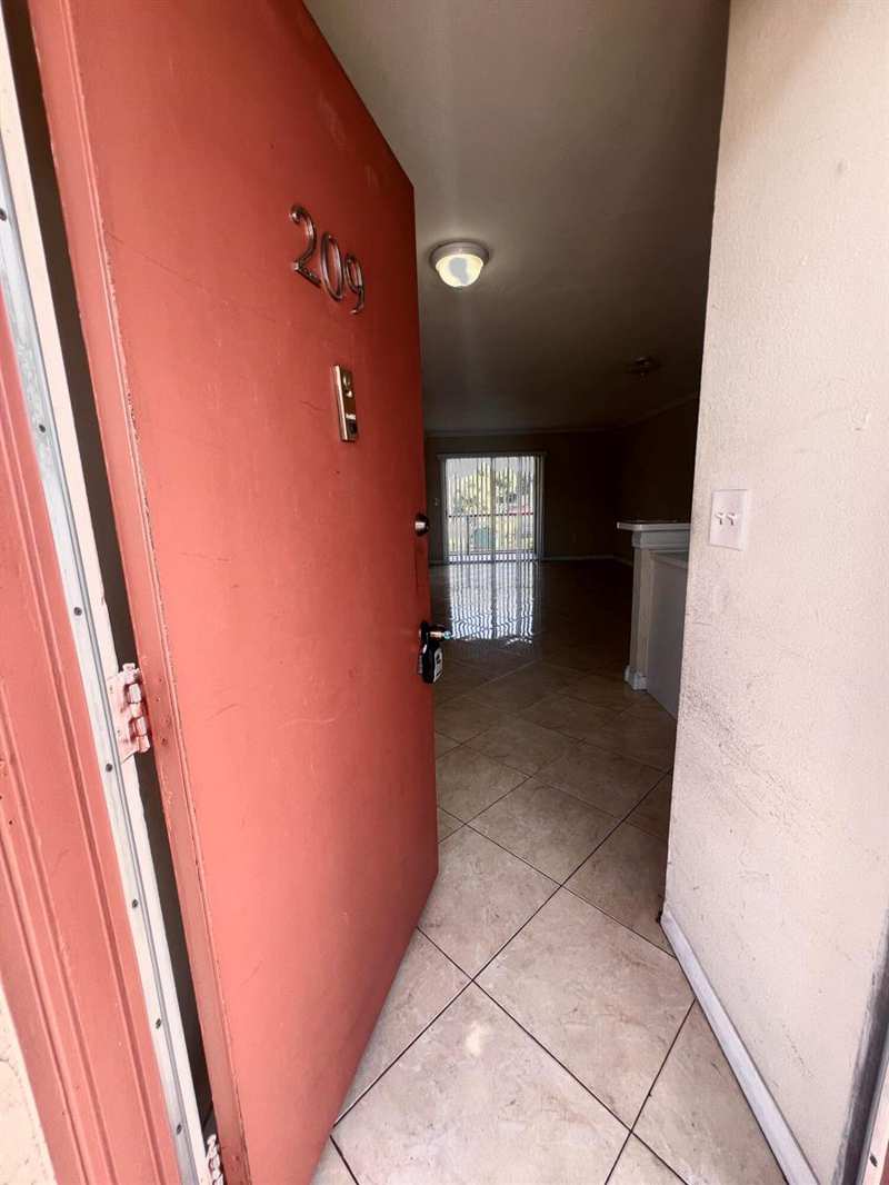 6034 Forest Hill Boulevard # 209, West Palm Beach FL 33415