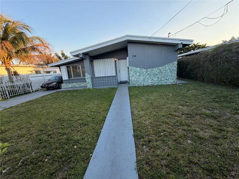 354 NE 173rd St, North Miami Beach FL 33162