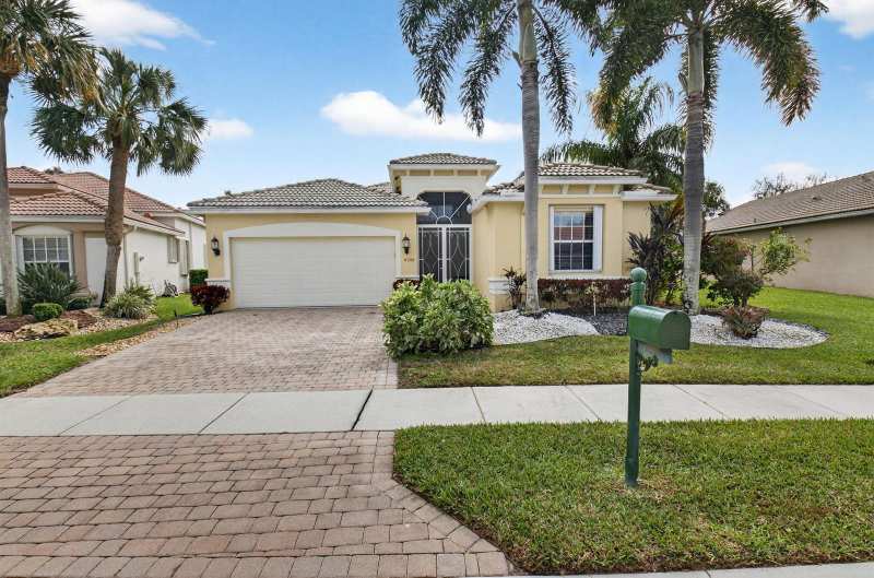 8208 Parini Way, Lake Worth FL 33467