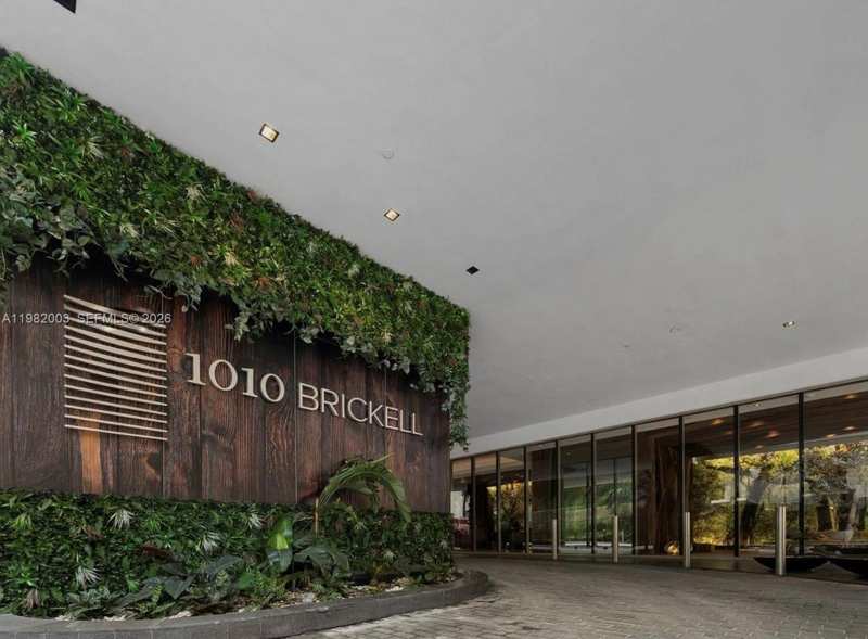 1010 BRICKELL CONDO
