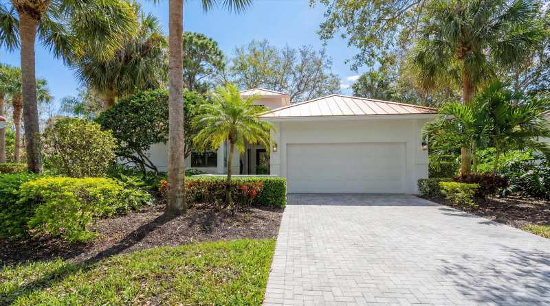 106 Toteka Circle, Jupiter FL 33458