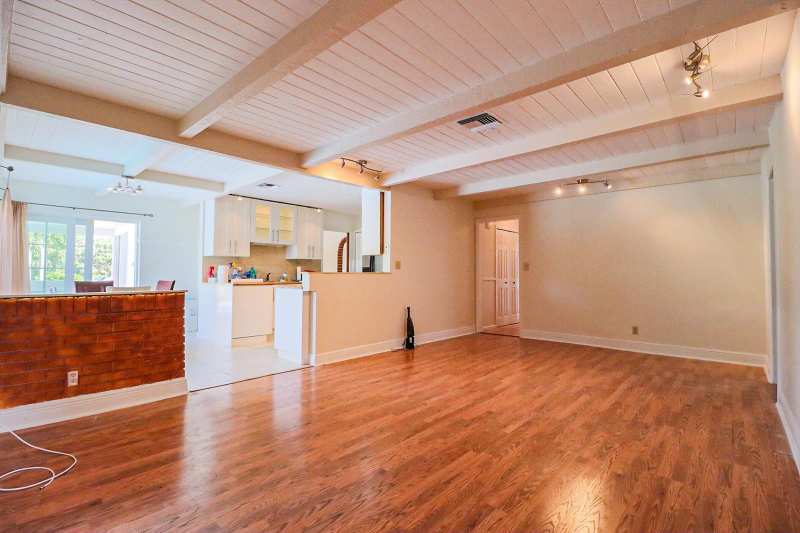 1329 NW 84th Drive NW, Coral Springs FL 33071