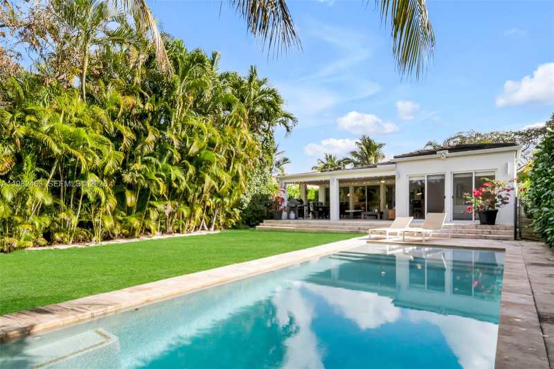 540 SW 27th Rd # 0, Miami FL 33129
