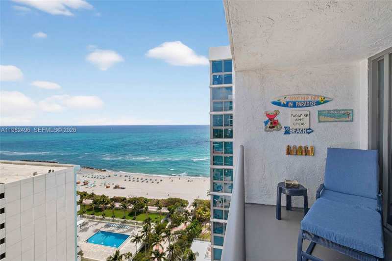 MIRASOL OCEAN TOWERS