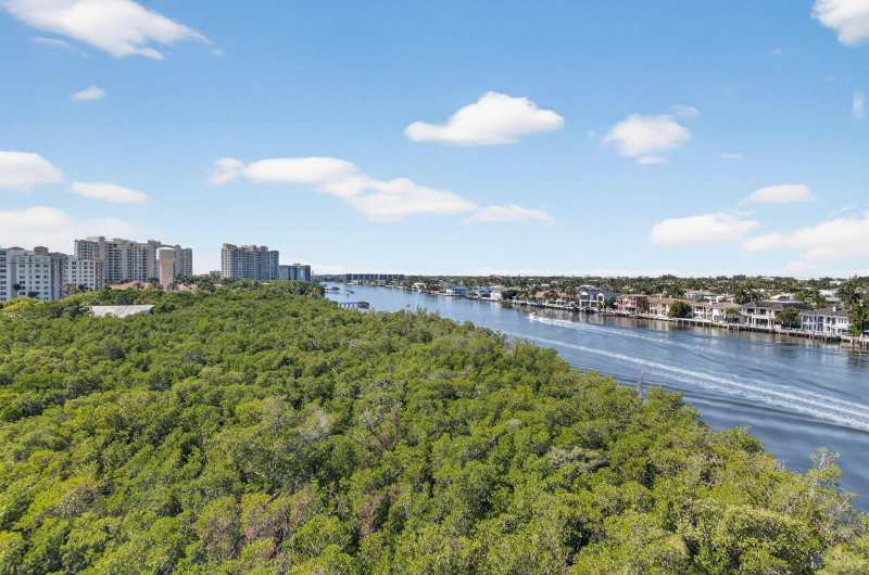 3420 S Ocean Boulevard # 8z, Highland Beach FL 33487